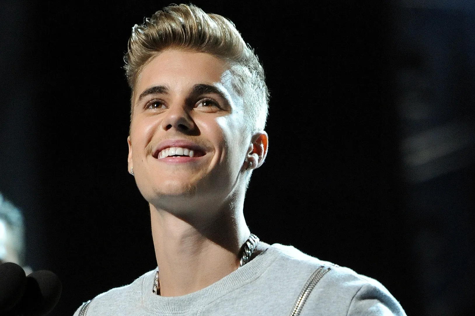 justin-bieber-teeth.